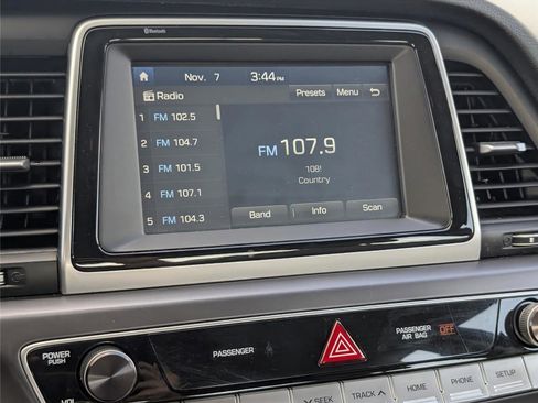 Used 2018 Hyundai Sonata ECO image 9