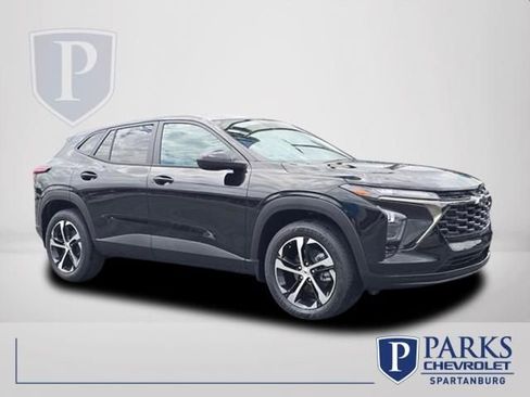 New 2026 Chevrolet Trax RS w/ Driver Confidence Package FWD image 1