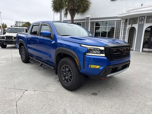 Used 2024 Nissan Frontier PRO-4X w/ Pro Premium Package image 2