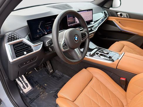 Used 2024 BMW X5 sDrive40i w/ M Sport Package RWD image 26