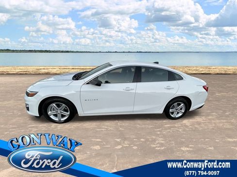 Used 2022 Chevrolet Malibu LS w/ LPO, Convenience Package 1 image 11