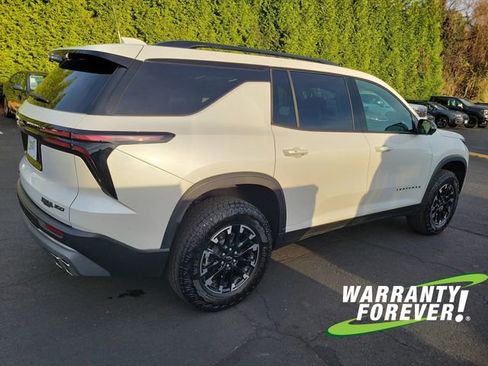 Used 2025 Chevrolet Traverse Z71 w/ Driver Confidence Package image 7