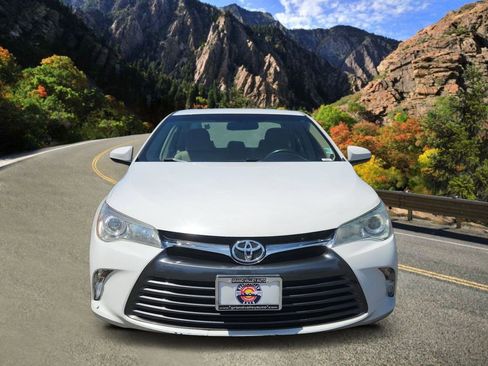Used 2016 Toyota Camry LE FWD image 6