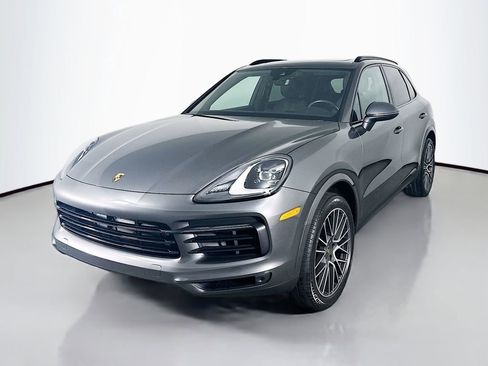 Used 2020 Porsche Cayenne image 1