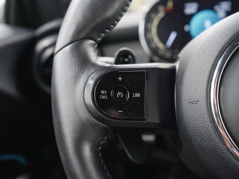 Used 2022 MINI Cooper S FWD image 24