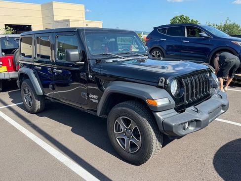 Used 2018 Jeep Wrangler Unlimited Sport S AWD/4WD image 8