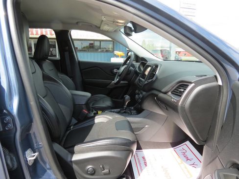 Used 2022 Jeep Cherokee Latitude Lux AWD/4WD image 7