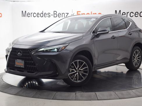 Used 2023 Lexus NX 350 AWD image 2