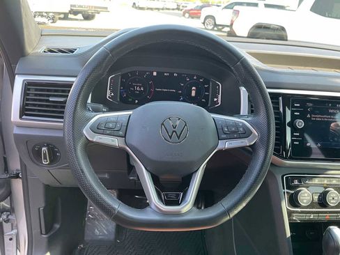 Used 2023 Volkswagen Atlas Cross Sport SEL Premium R-Line AWD/4WD image 15