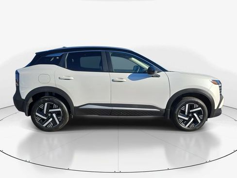 New 2026 Nissan Kicks SV w/ SV Premium Package image 11