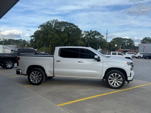 Used 2021 Chevrolet Silverado 1500 High Country image 4