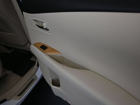 Used 2015 Lexus RX 450h FWD image 21