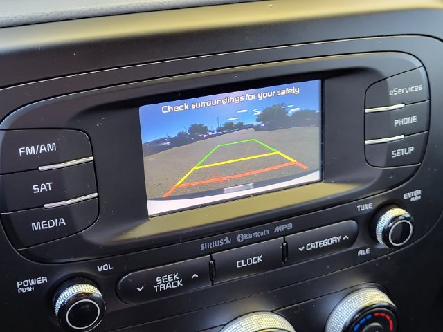 Used 2015 Kia Soul FWD image 17