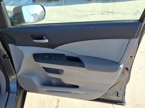 Used 2014 Honda CR-V LX image 18