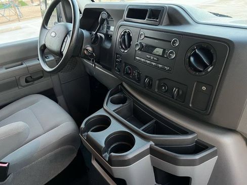 Used 2014 Ford E-350 and Econoline 350 XL w/ Power Windows & Locks Group RWD image 19