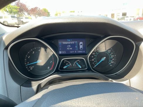Used 2012 Ford Focus SE FWD image 16