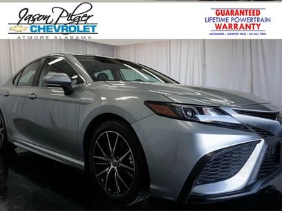 Used 2023 Toyota Camry SE