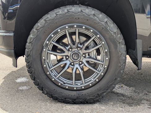 Used 2020 Chevrolet Silverado 1500 RST AWD/4WD image 52
