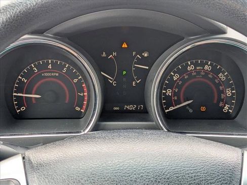 Used 2011 Toyota Highlander Base image 3