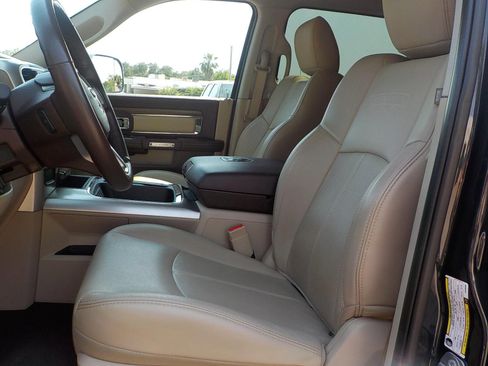 Used 2018 RAM 2500 Laramie w/ Convenience Group image 13