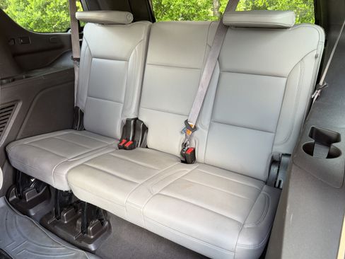 Used 2021 Chevrolet Tahoe LT RWD image 33