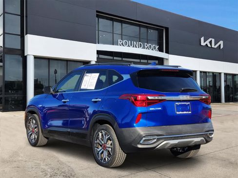 Certified 2023 Kia Seltos SX w/ SX Sunroof Package image 6