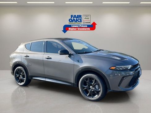 New 2025 Dodge Hornet R/T image 7