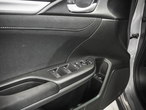 Used 2018 Honda Civic EX-T image 12