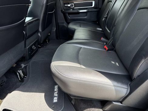 Used 2017 RAM 2500 Longhorn w/ Convenience Group RWD image 18