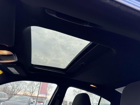 Used 2023 Dodge Charger R/T w/ Blacktop Package image 23