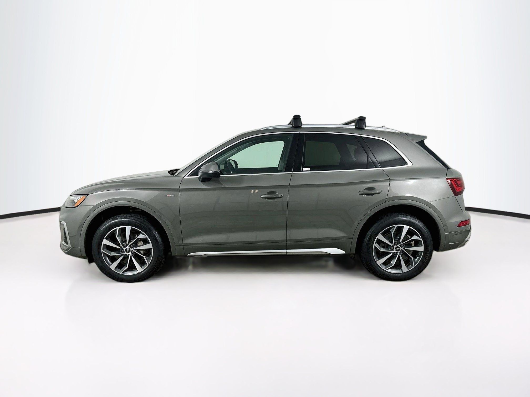 Used 2023 Audi Q5 2.0T Premium Plus AWD/4WD image 4
