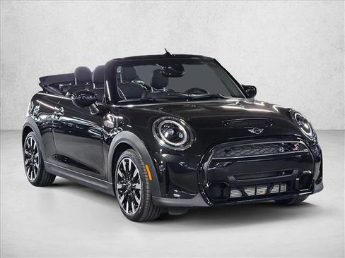 Used 2024 MINI Cooper S image 3