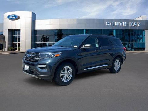 Certified 2023 Ford Explorer XLT w/ Equipment Group 202A RWD image 1