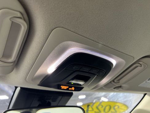 Used 2024 Toyota Corolla LE image 33