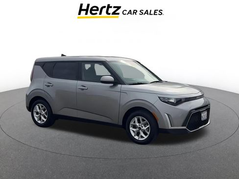 Used 2025 Kia Soul LX w/ LX Technology Package image 1