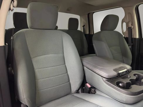 Used 2016 RAM 3500 Tradesman w/ Chrome Appearance Group AWD/4WD image 15