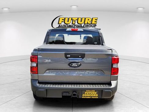 New 2025 Ford Maverick Lariat w/ Black Appearance Package image 5
