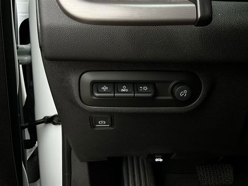 Used 2023 GMC Terrain AT4 w/ Infotainment Package II image 27