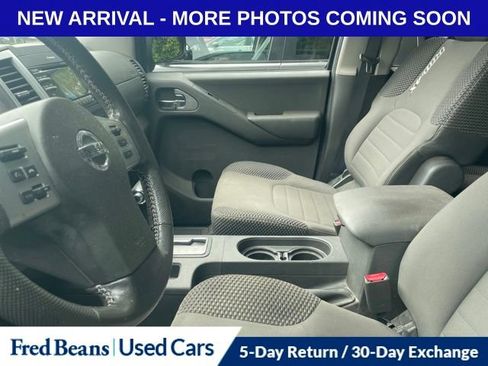 Used 2014 Nissan Frontier PRO-4X AWD/4WD image 10