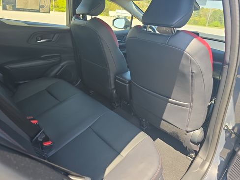 Used 2024 Toyota Prius Prime image 11