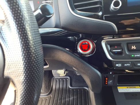 Used 2023 Honda Ridgeline Black Edition image 18