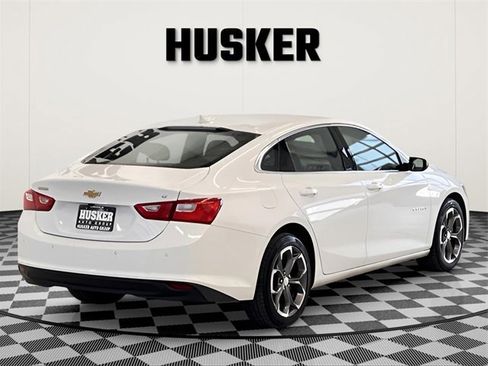 Certified 2024 Chevrolet Malibu LT image 9