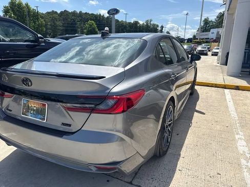Used 2025 Toyota Camry XSE FWD image 17