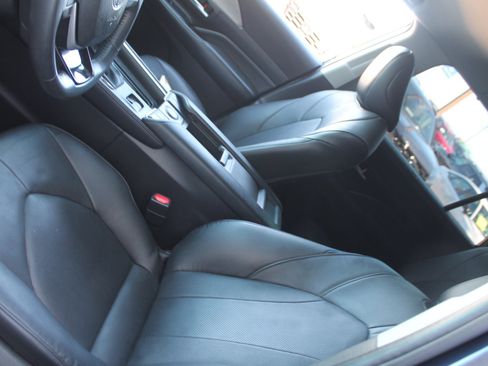 Used 2024 Toyota Grand Highlander AWD image 16