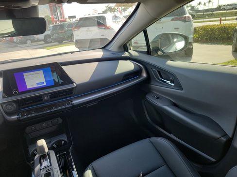 Used 2024 Toyota Prius XLE image 16