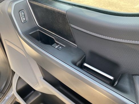 Used 2022 Ford F150 XLT w/ Equipment Group 302A High image 15