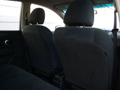 Used 2012 Nissan Versa 1.8 S w/ Special Edition Pkg image 9