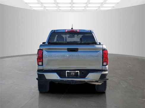 Used 2025 Chevrolet Colorado LT w/ Advanced Trailering Package image 5