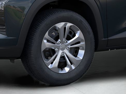 New 2026 Chevrolet Trax LS FWD image 17