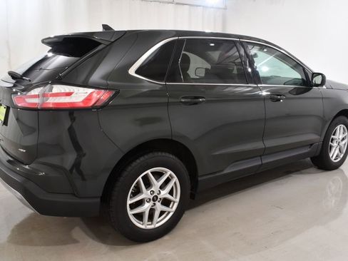 Used 2024 Ford Edge SEL w/ Convenience Package AWD/4WD image 11